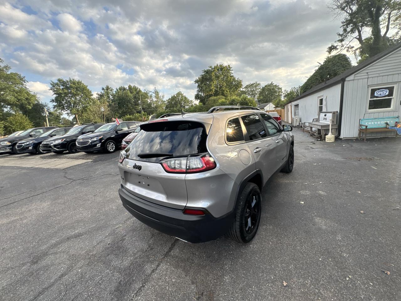 Jeep Cherokee Latitude Plus 4WD 2019