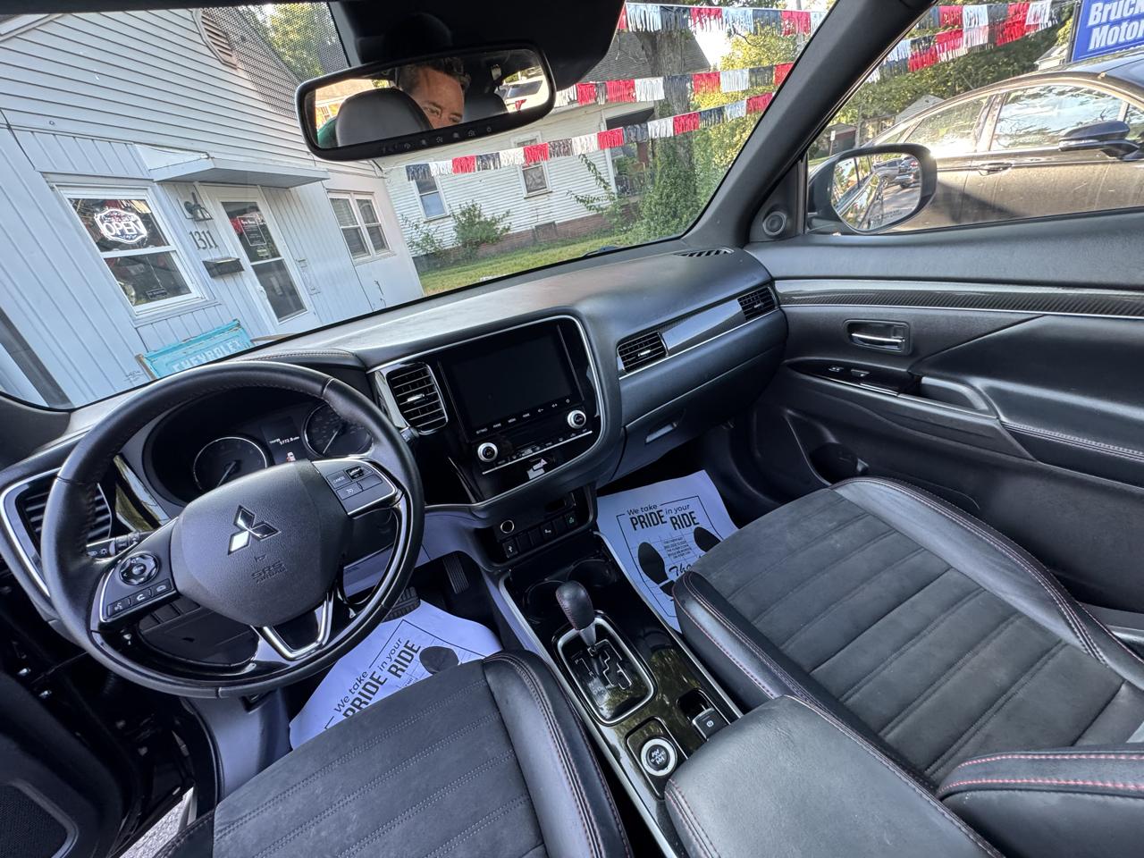 Mitsubishi Outlander SEL AWD 2020