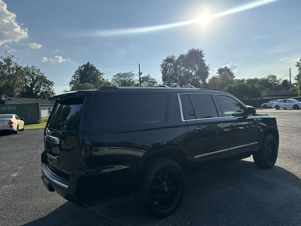 GMC Yukon XL Denali 4WD 2016