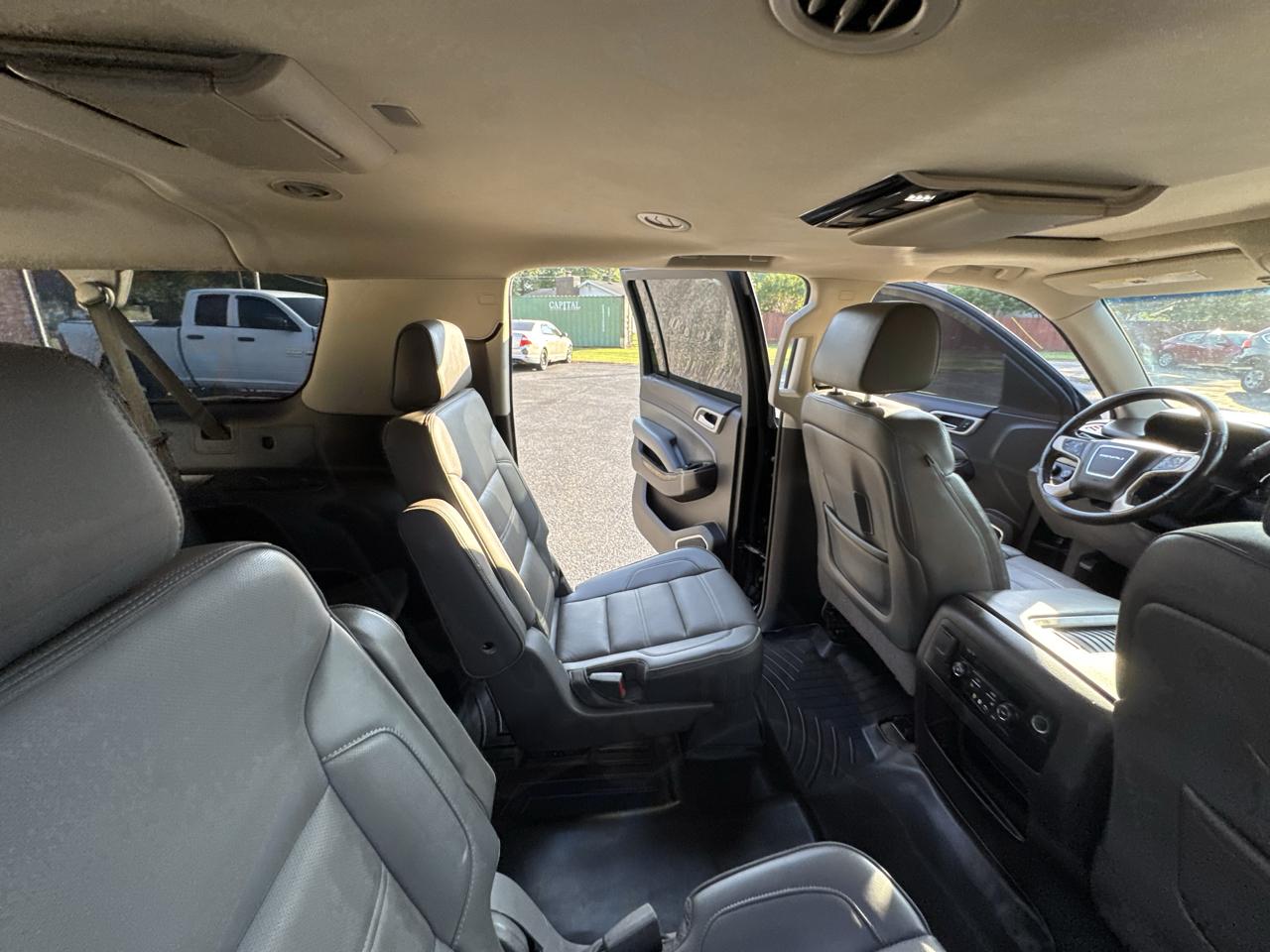 GMC Yukon XL Denali 4WD 2016