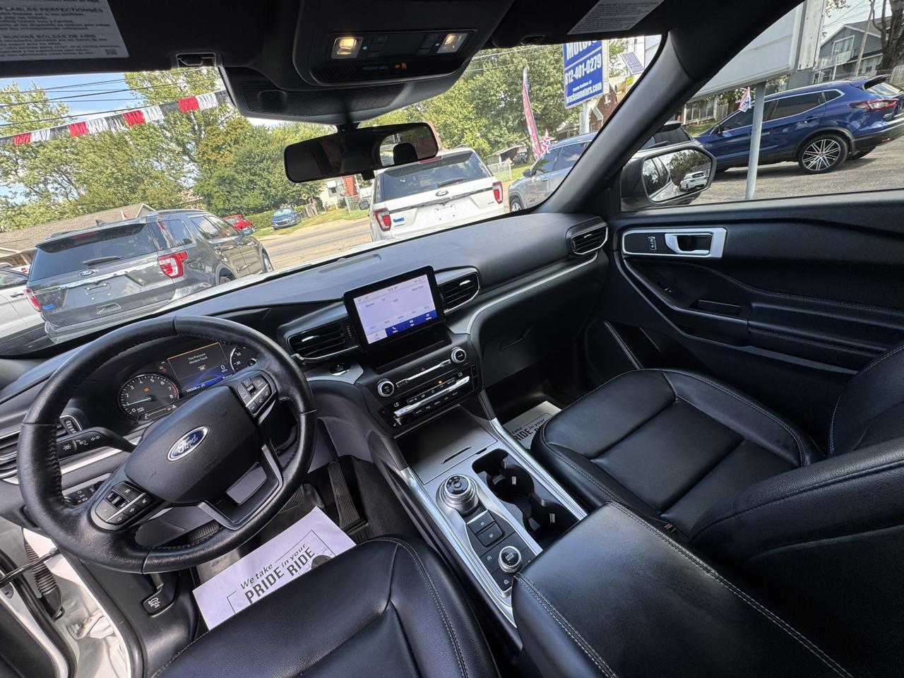 Ford Explorer XLT AWD 2020