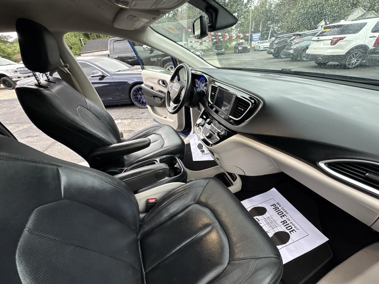 Chrysler Pacifica Touring-L 2020