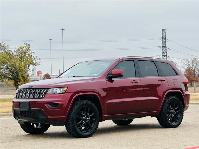 2019 Jeep Grand Cherokee LAREDO