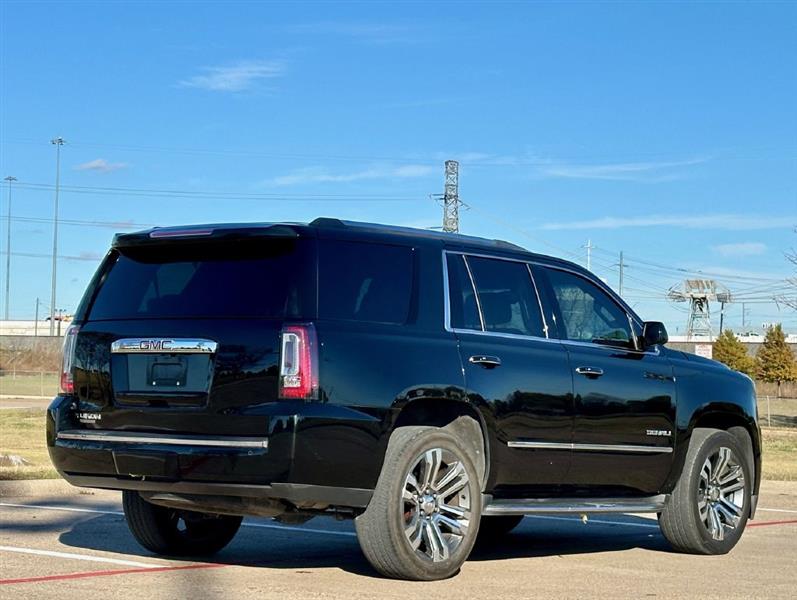 GMC Yukon Denali  2017