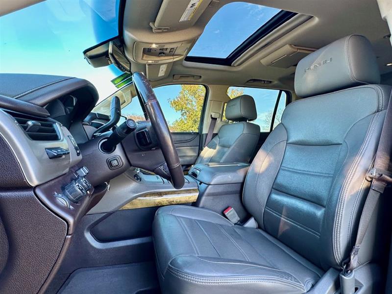 GMC Yukon Denali  2017