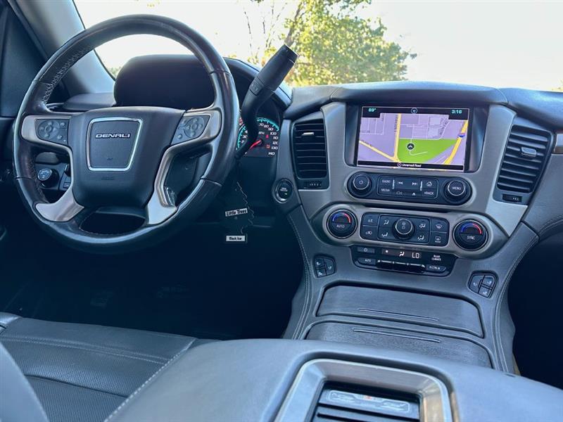 GMC Yukon Denali  2017