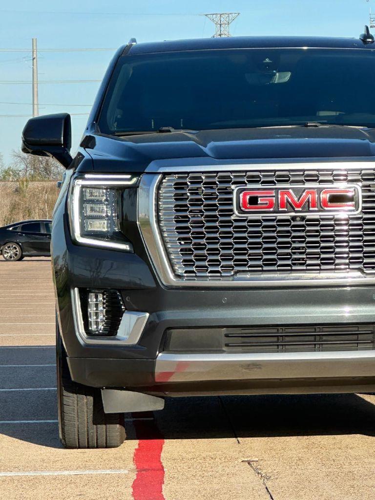 GMC Yukon  2021