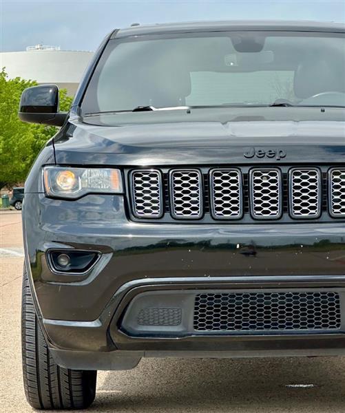 Jeep Grand Cherokee  2019