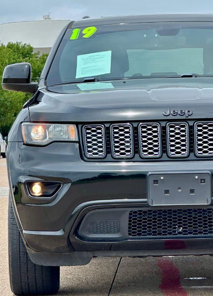 Jeep Grand Cherokee  2019