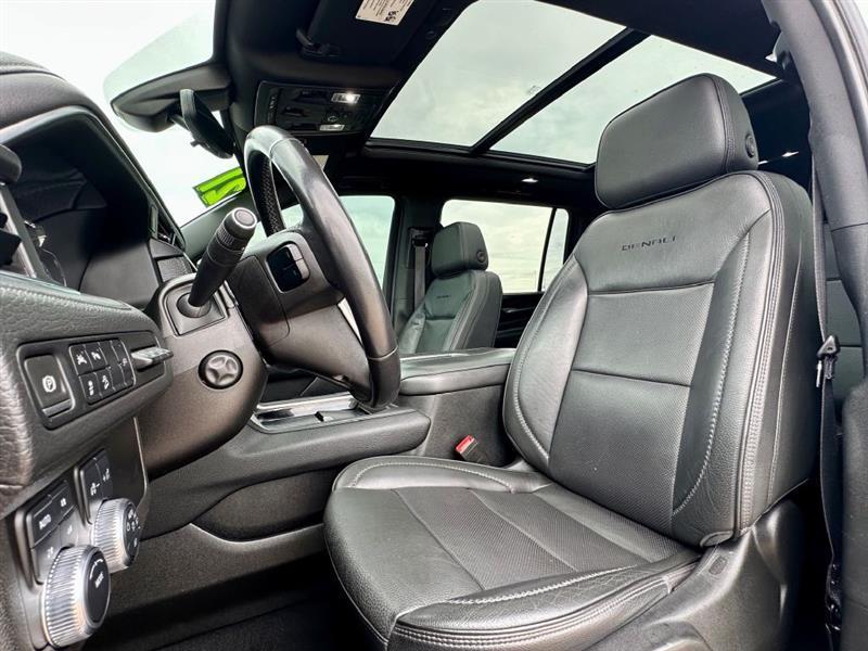 2021 GMC Yukon XL Denali - Photo 14