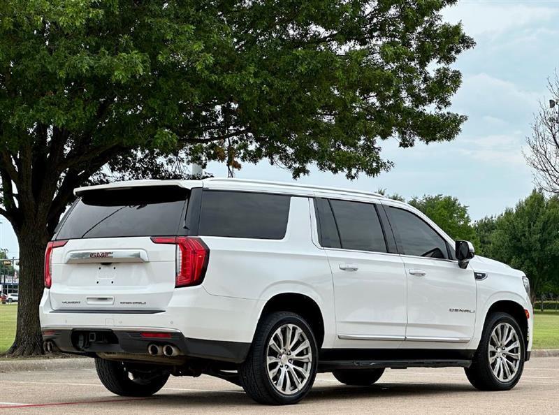 GMC Yukon XL  2021