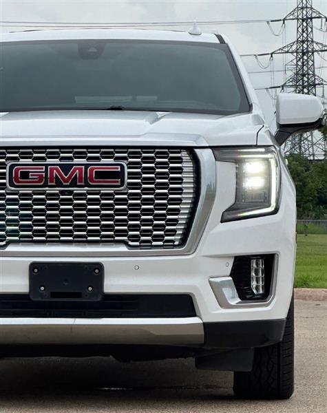 GMC Yukon XL  2021