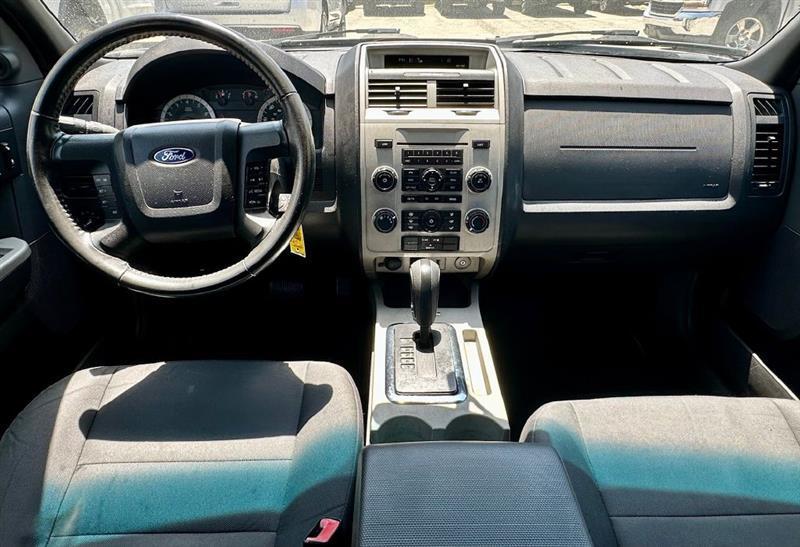 Ford Escape  2011