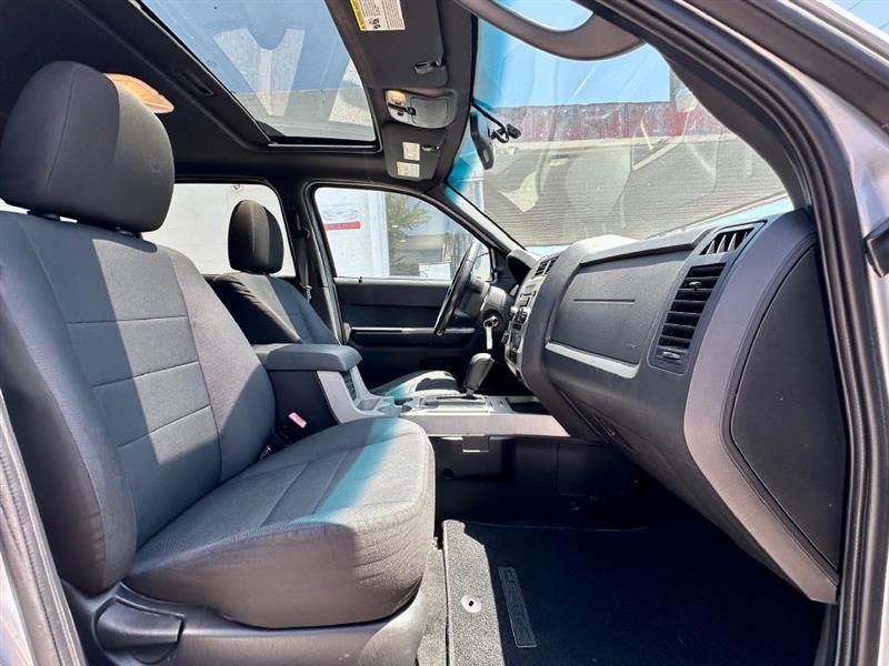 Ford Escape  2011