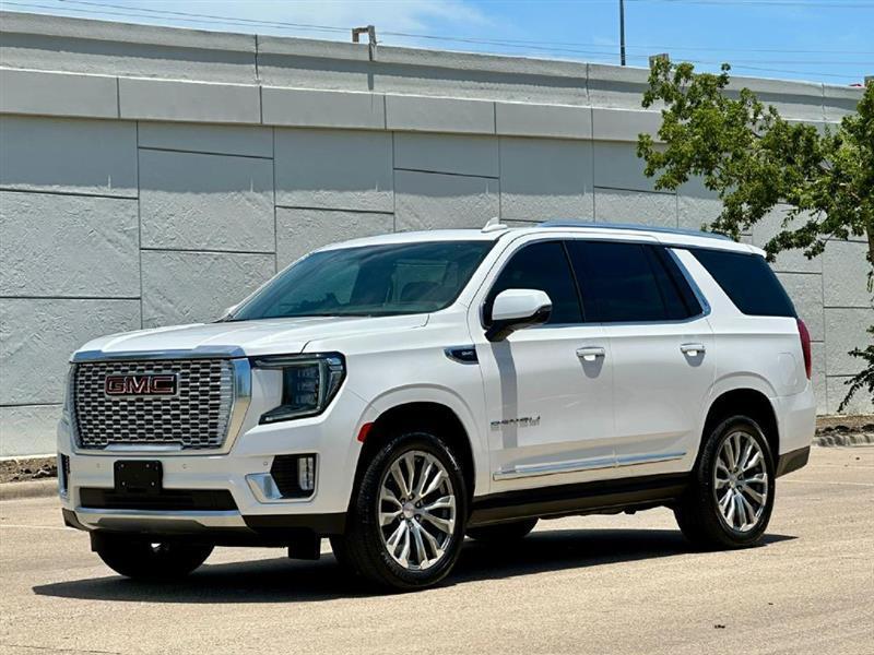 2021 GMC Yukon 4WD Denali's photo