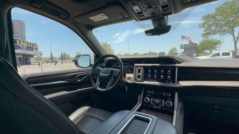 GMC Yukon  2021