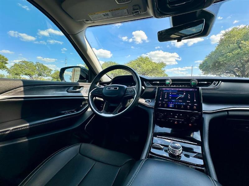Jeep Grand Cherokee  2021