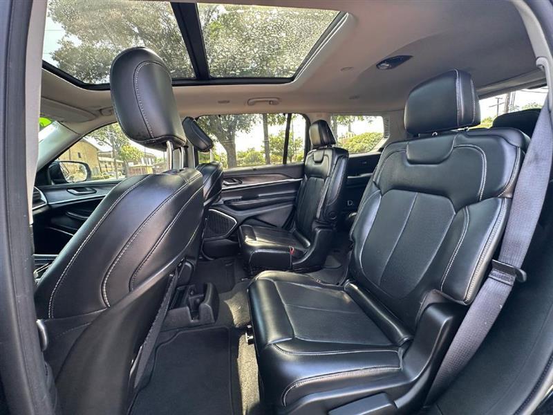 Jeep Grand Cherokee  2021