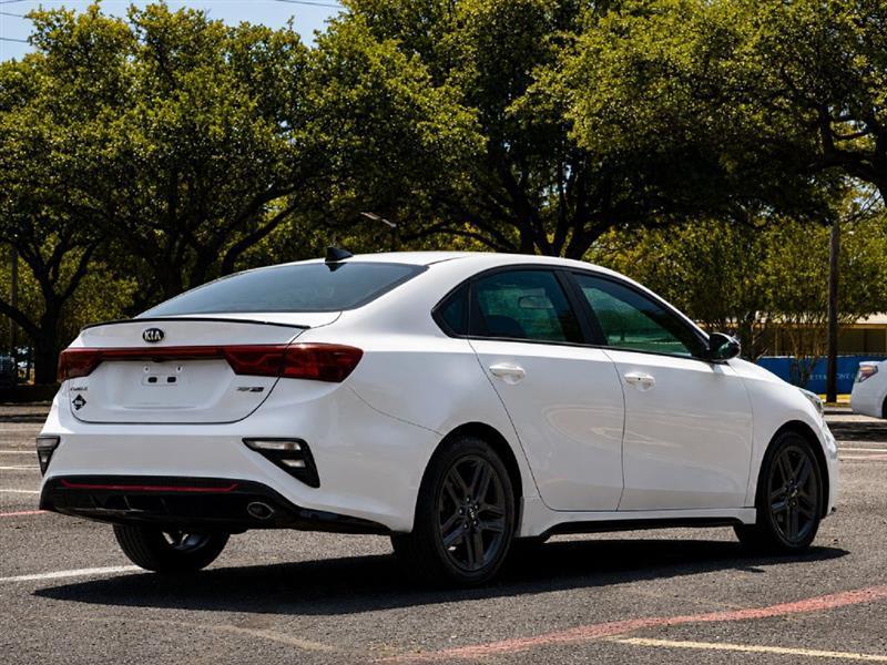 Kia Forte  2021