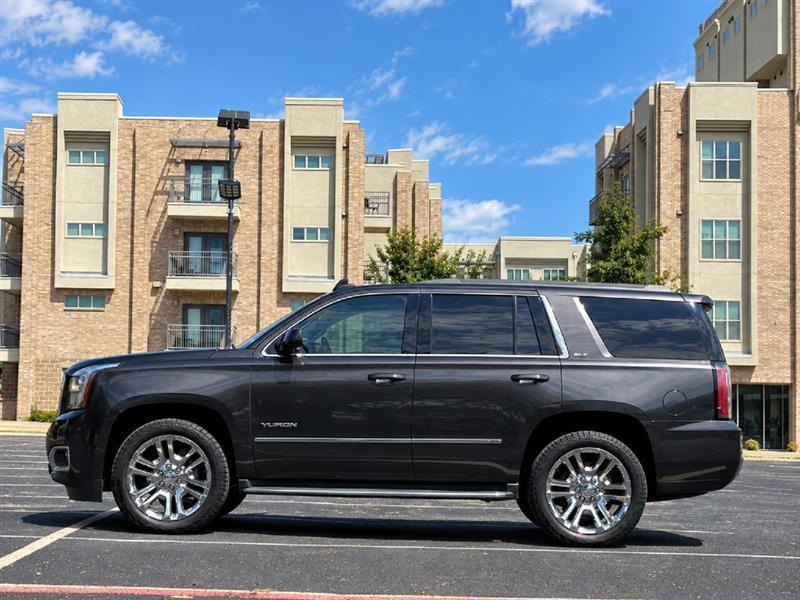 GMC Yukon photo 5