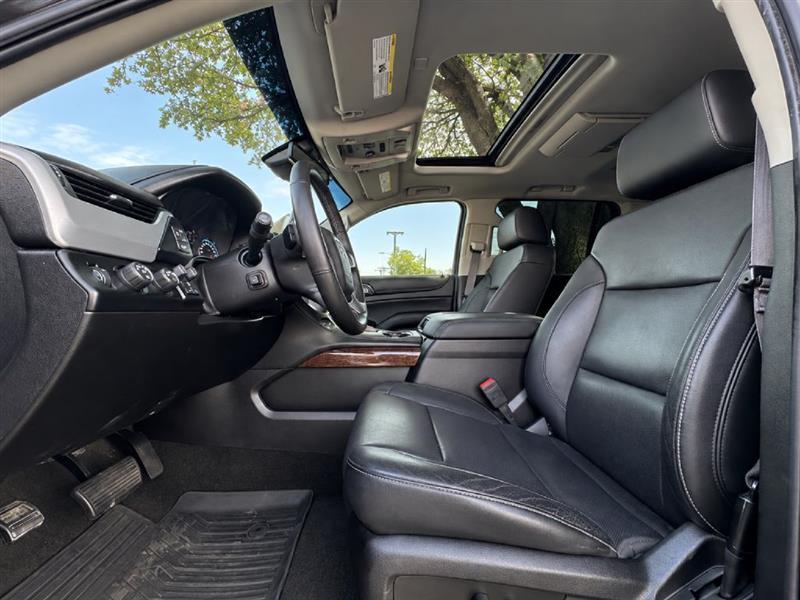 GMC Yukon photo 12