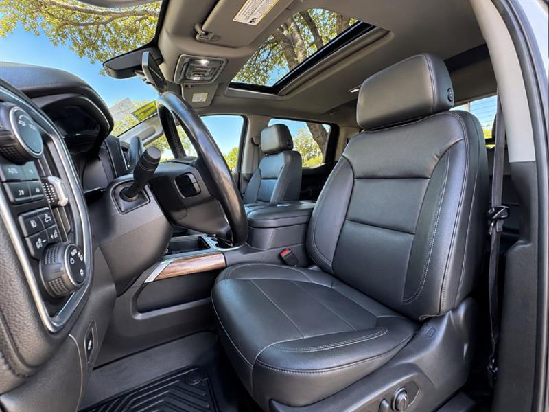 Chevrolet Silverado photo 11