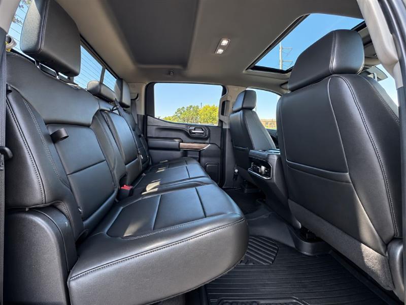 Chevrolet Silverado photo 12