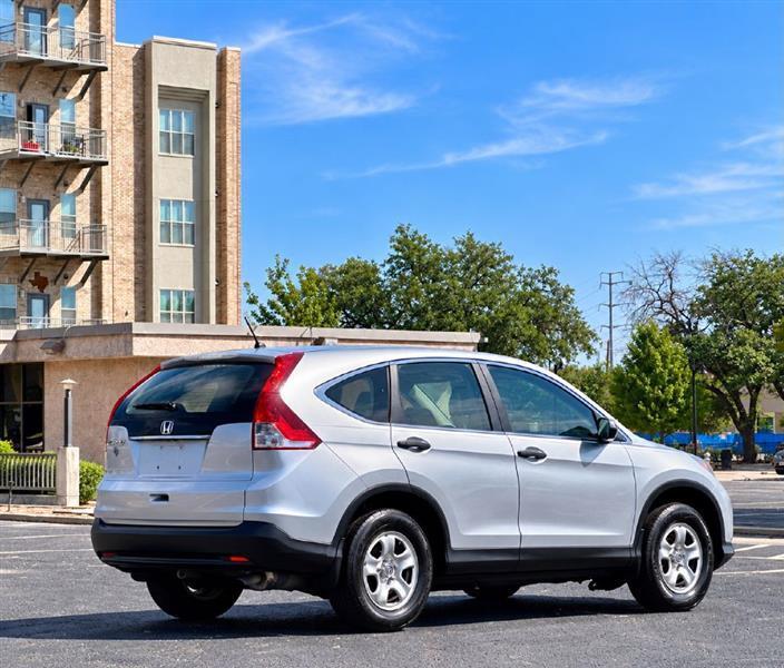 Honda CR-V photo 3