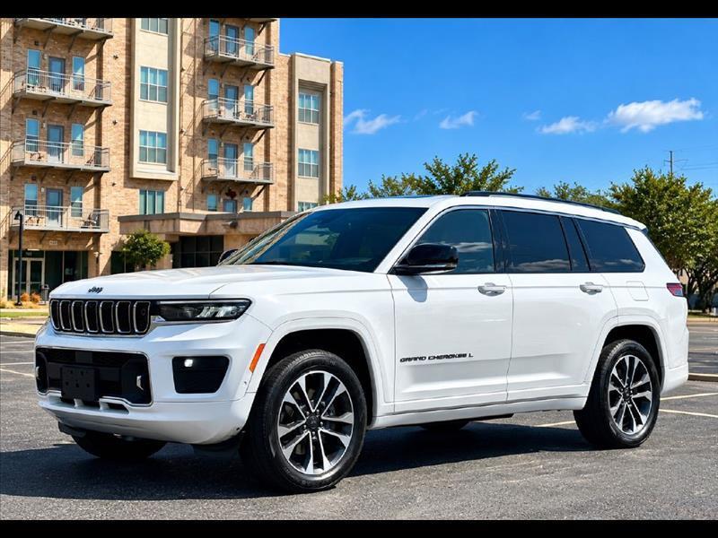 White 2021 Jeep Grand Cherokee L SUV / Crossover Four-Wheel Drive Automatic