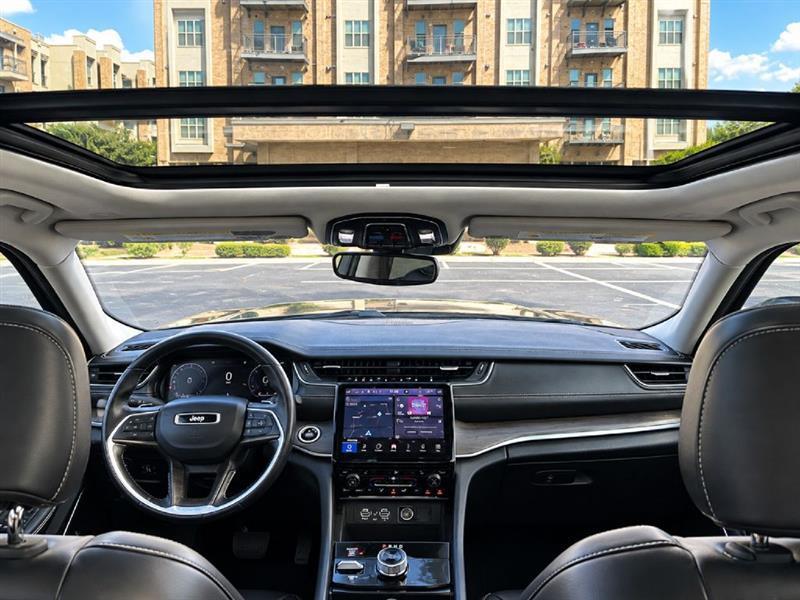Jeep Grand Cherokee  2021