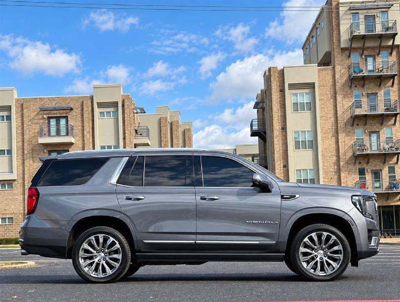GMC Yukon  2021