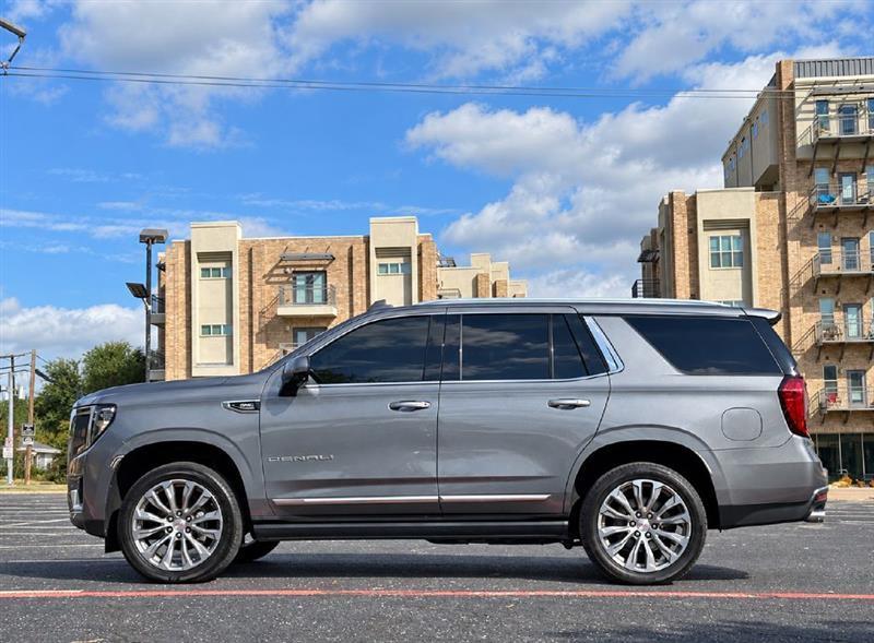 GMC Yukon  2021
