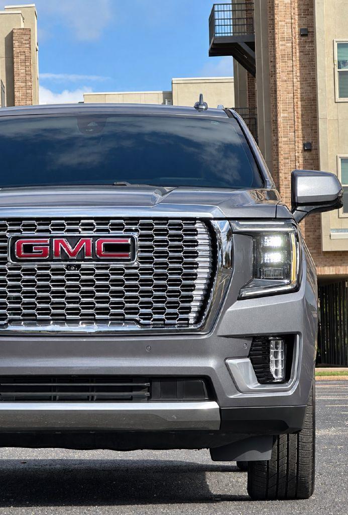 GMC Yukon  2021