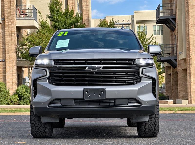 Chevrolet Suburban  2021