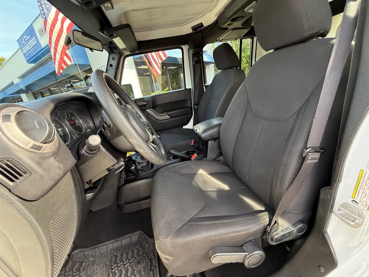 2016 Jeep Wrangler Unlimited Sport photo 19