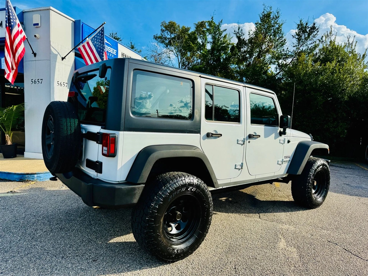 2016 Jeep Wrangler Unlimited Sport photo 41