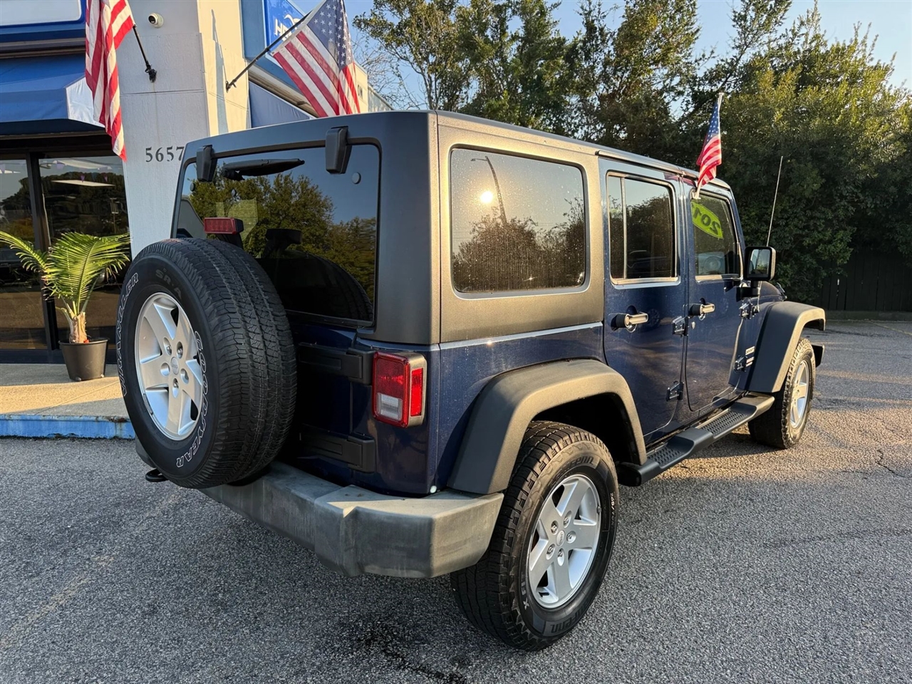 Jeep Wrangler Unlimited Sport 4WD 2013