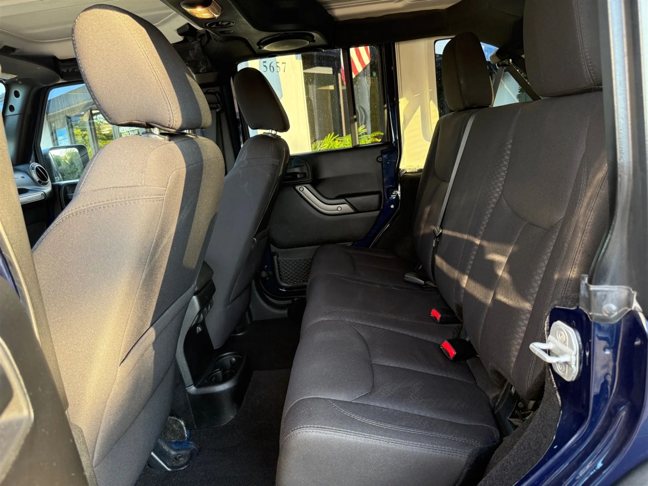 Jeep Wrangler Unlimited Sport 4WD 2013