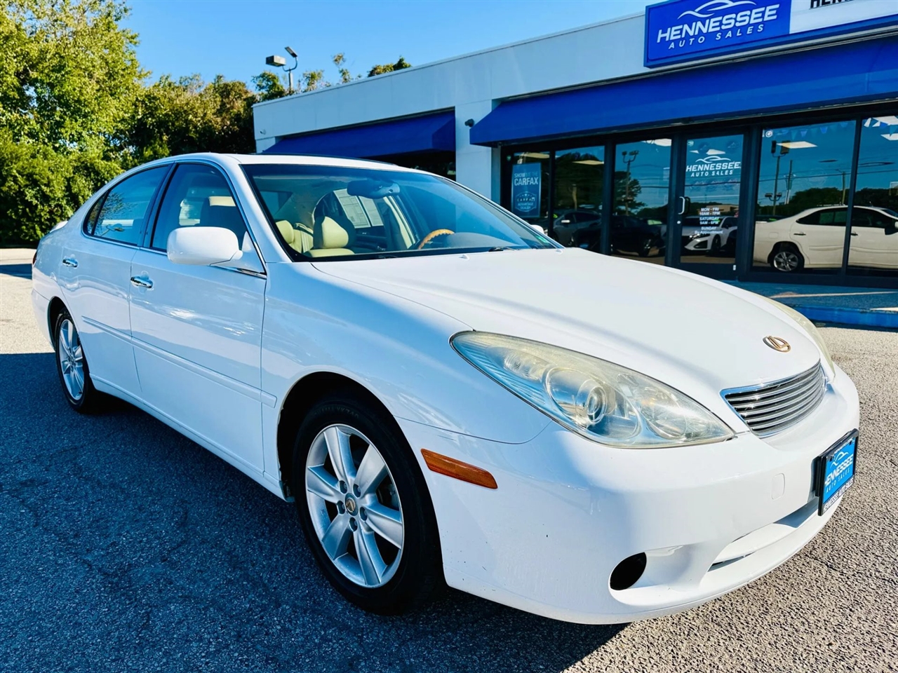 2005 Lexus ES 330 Sedan