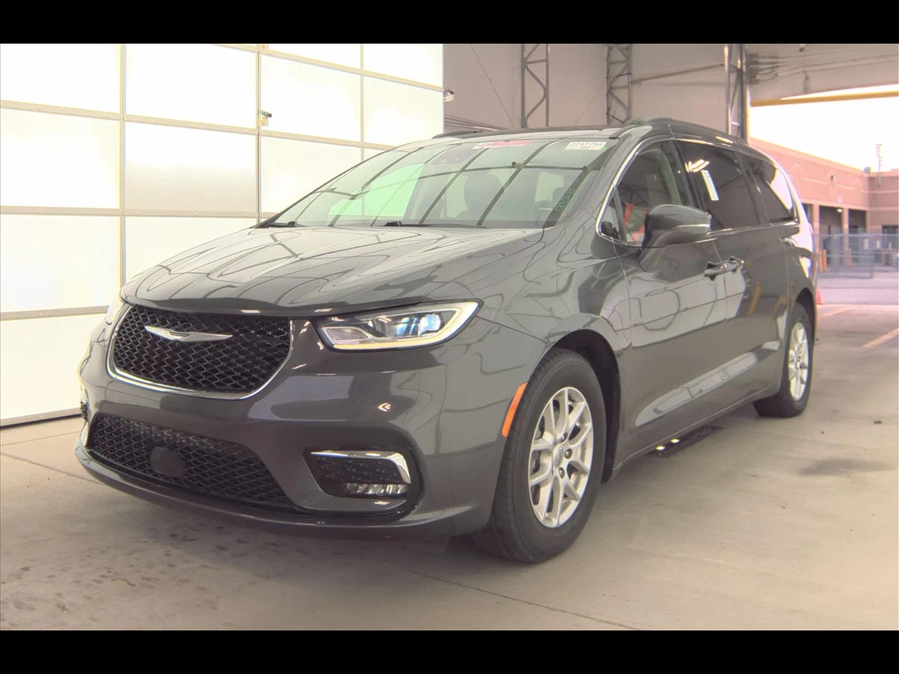 2022 Chrysler Pacifica Touring-L