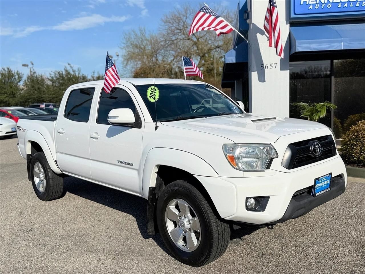 2015 Toyota Tacoma 2WD Double Cab V6 AT PreRunner (Natl)