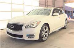 2017 Infiniti Q70L 