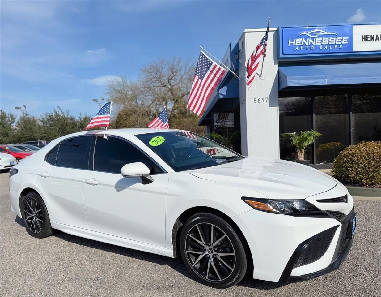 2022 Toyota Camry SE Auto (Natl)