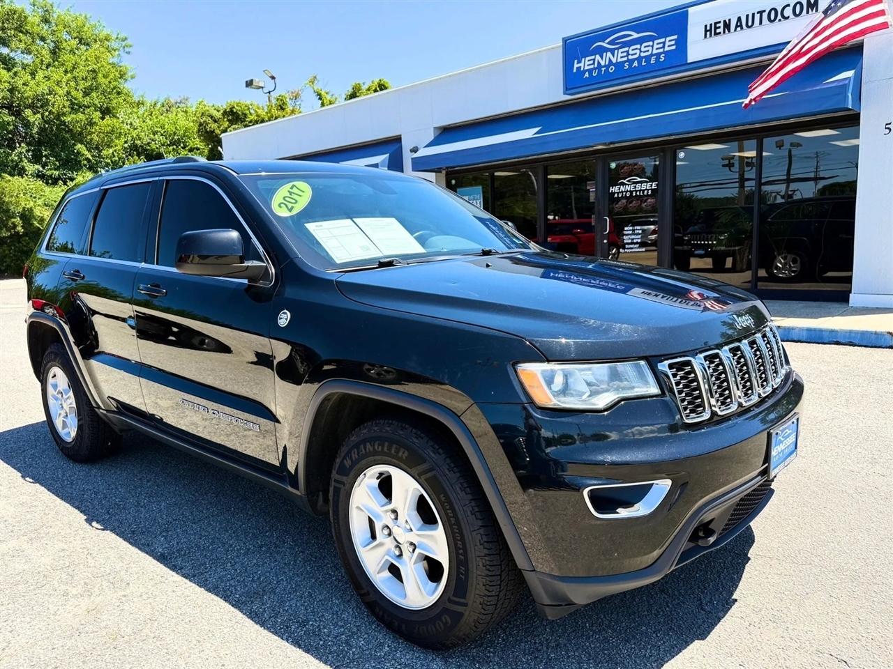 2017 Jeep Grand Cherokee Laredo 4x4