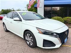 2023 Nissan Altima 