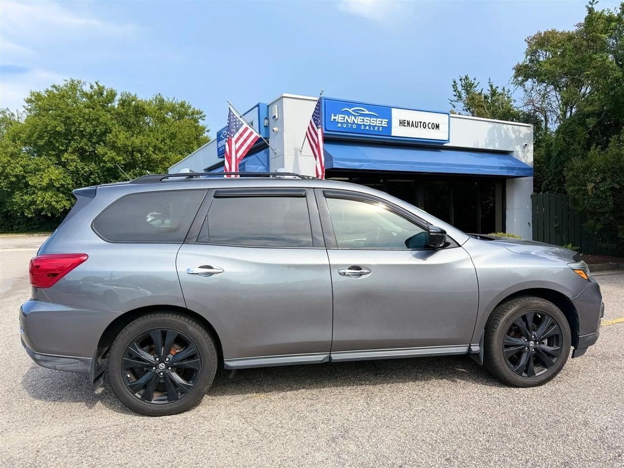 2018 Nissan Pathfinder 4x4 SL