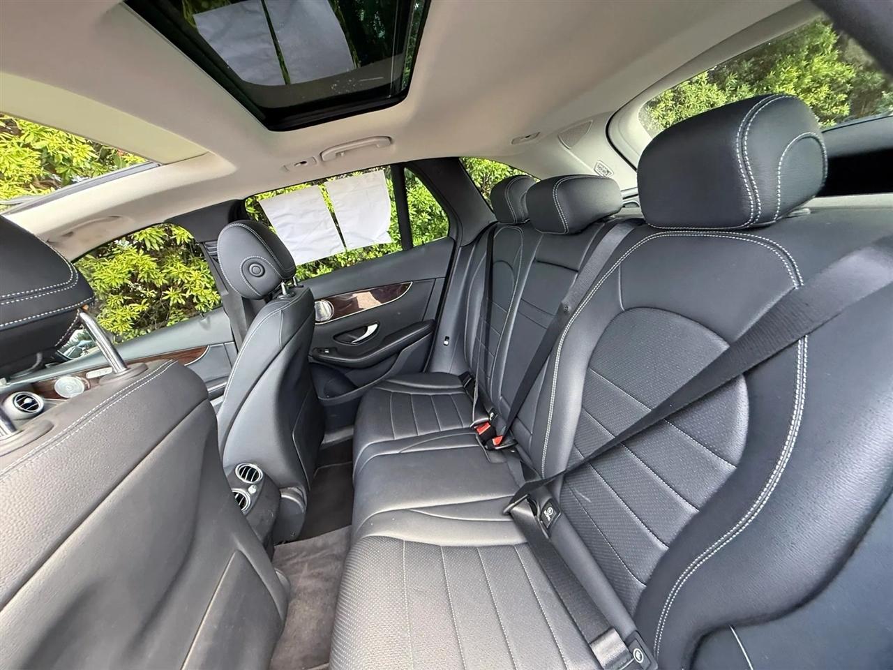Mercedes-Benz GLC 4MATIC 4dr GLC 300 2016