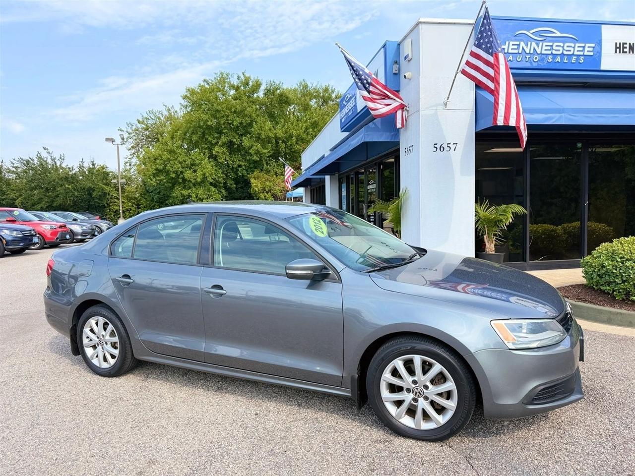 Volkswagen Jetta Sedan 4dr Manual SE PZEV 2012