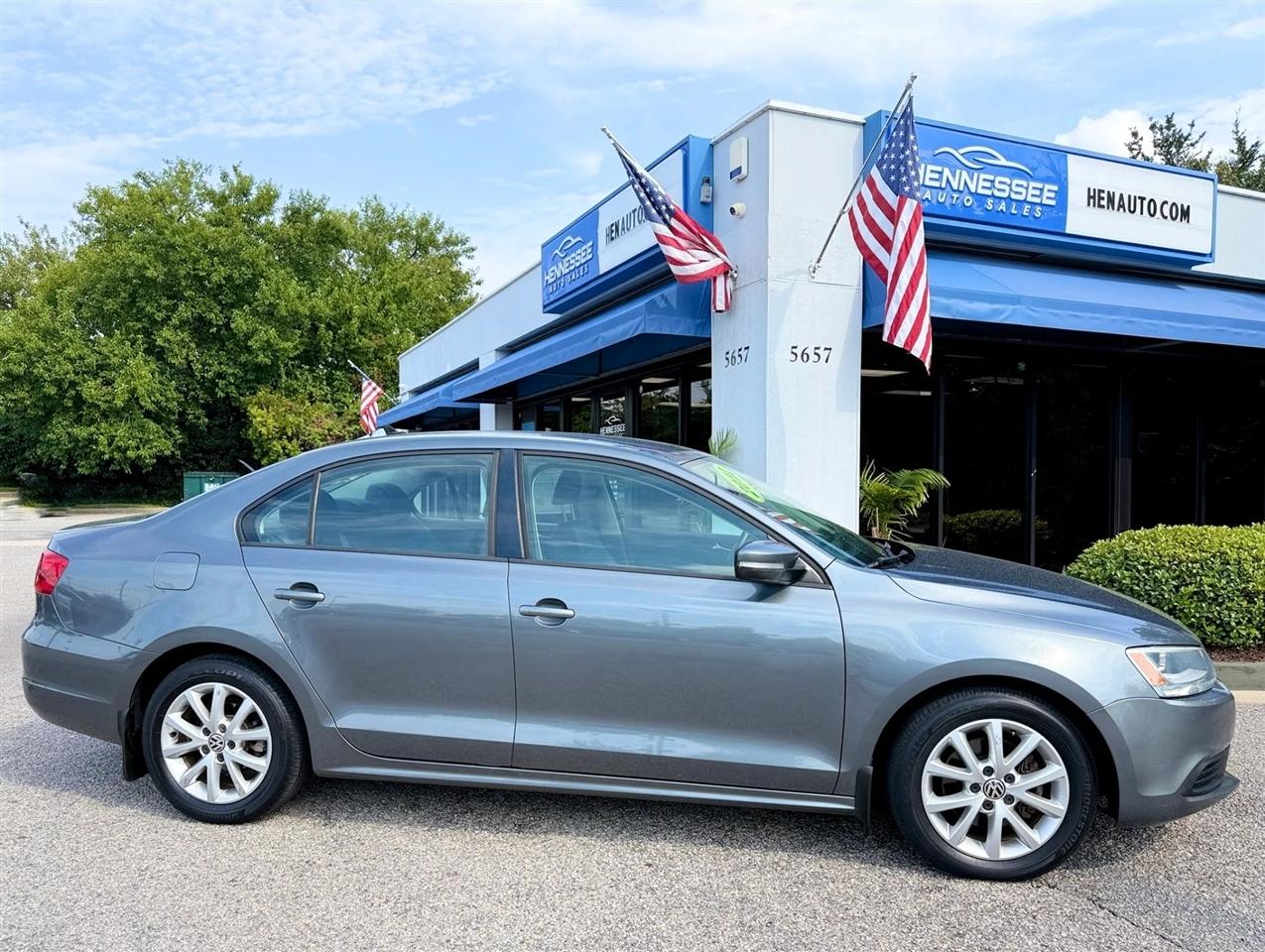Volkswagen Jetta Sedan 4dr Manual SE PZEV 2012