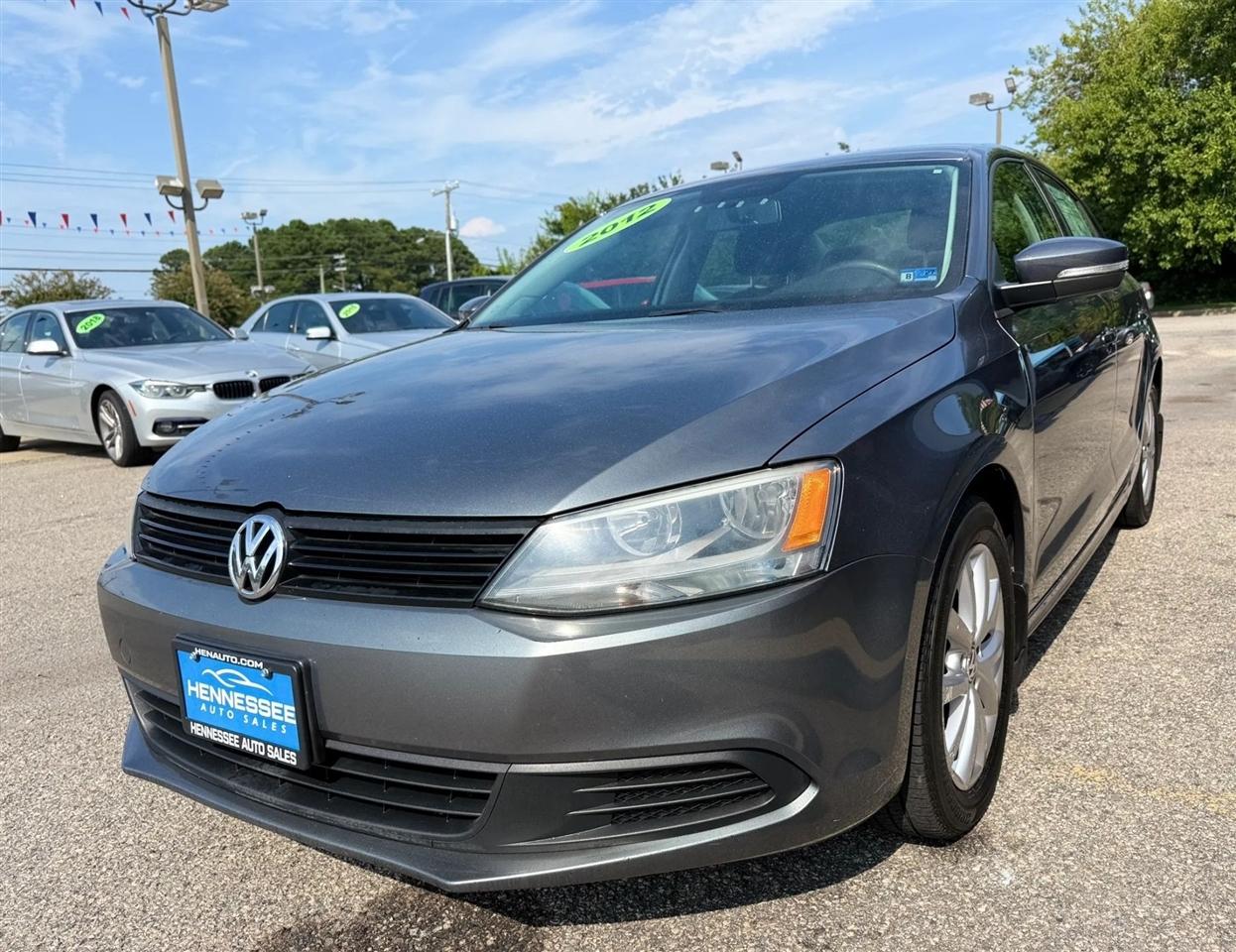 Volkswagen Jetta Sedan 4dr Manual SE PZEV 2012